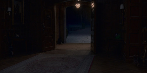 The.Haunting.of.Bly.Manor.S01E01.The.Great.Good.Place.1080p.BluRay.CZ EN.DD+.5.1.x265.HEVC My.mkv sn.jpg