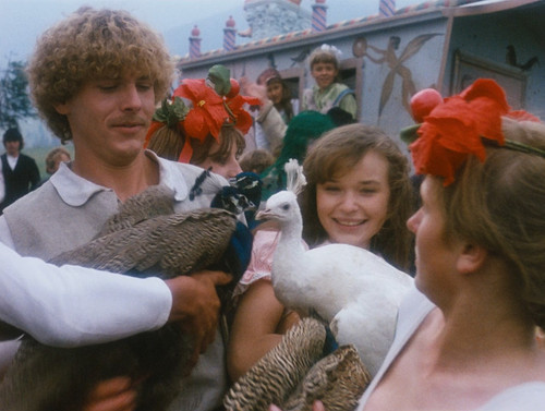 Perinbaba.1985.1080p.BluRay.SK CZ.DTS HD.MA.2.0.x264 HANDJOB.mkv snapshot 01.23.57 [2024.12.21 10.29.jpg