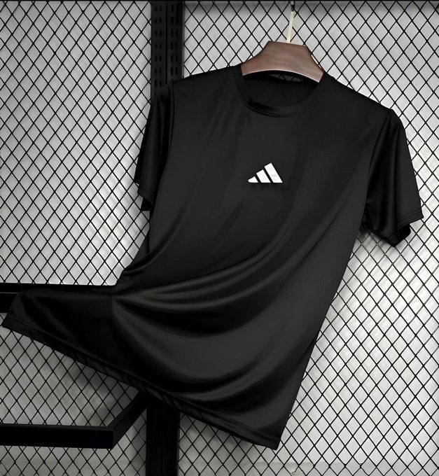 Camiseta Adidas Treino Básica Masculina