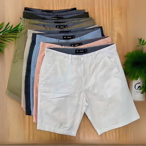 Bermuda Básica Masculina Chino Hering.jpg