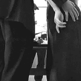 bdsmlr 177812 MmyCjVRwAF.gif