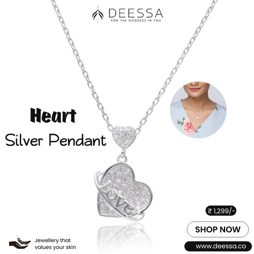 Buy Silver Pendant Online.jpg