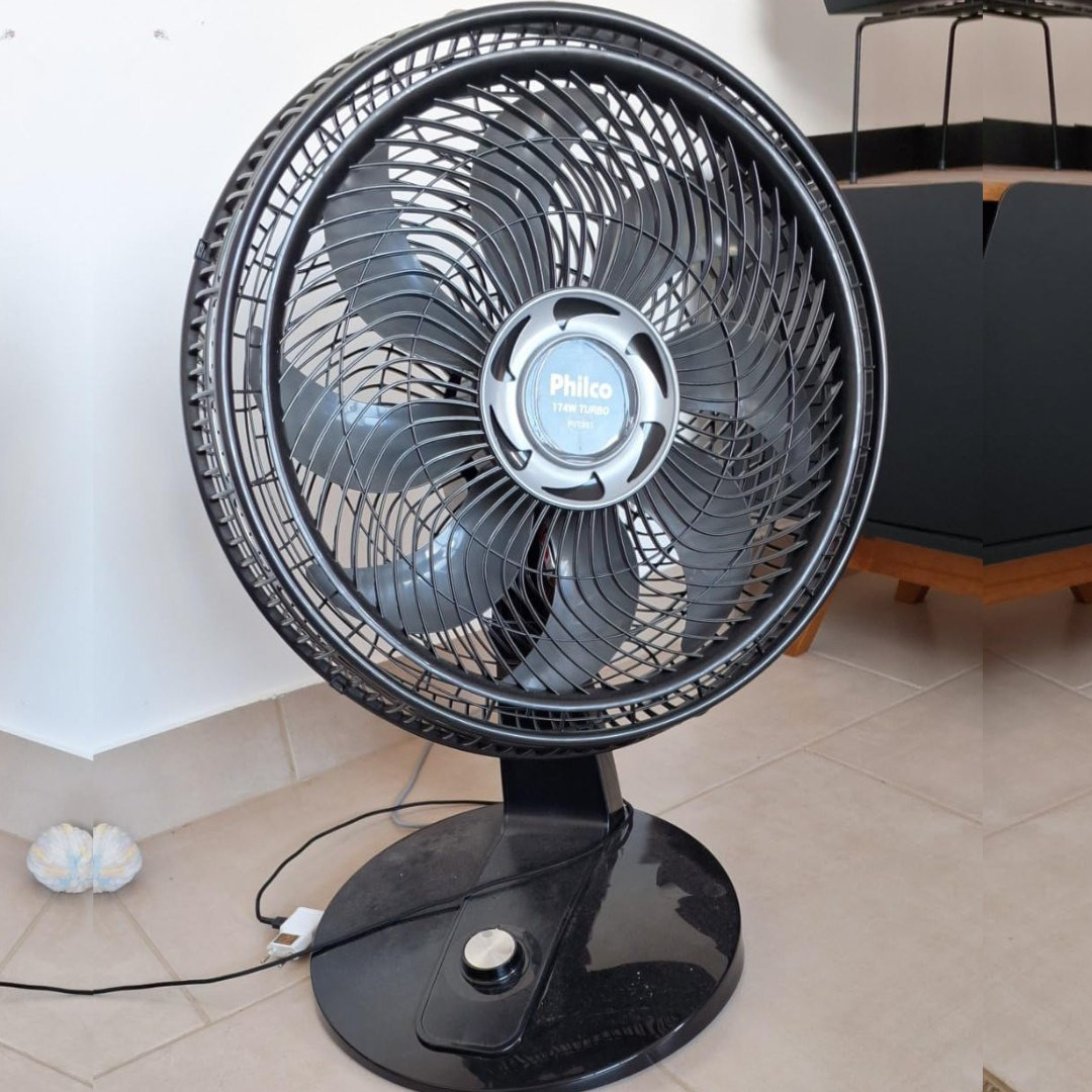 Ventilador de Mesa Philco 40cm 2 em 1 Maxx Force Preto PVT491 – 127 Volts