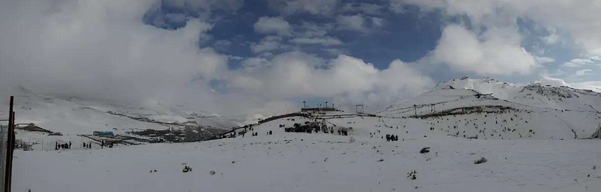 نمایی از پیست اسکی آبعلی