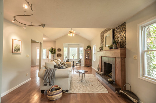 httpswww.prestigesoakville.info.jpg