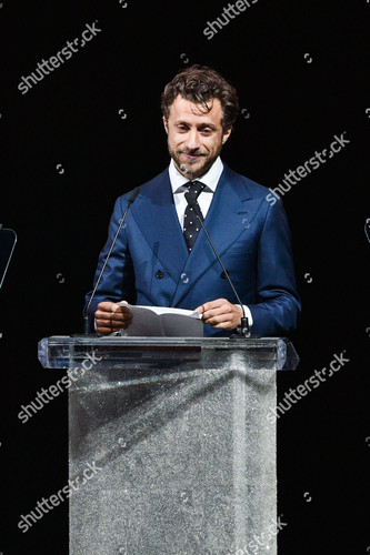 francesco carrozzini 1500w 8858488w.jpg