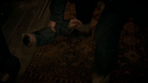 O Que Fazemos nas Sombras S02E01 005.png