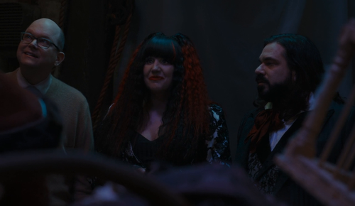 O Que Fazemos nas Sombras S06E01 001.png