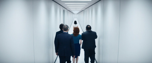 Severance.S02E01.Hello.Ms.Cobel.1080p.ATVP.WEB DL.EN.DDP5.1.H.264 NTb.mkv snapshot 24.00 [2025.01.19.jpg