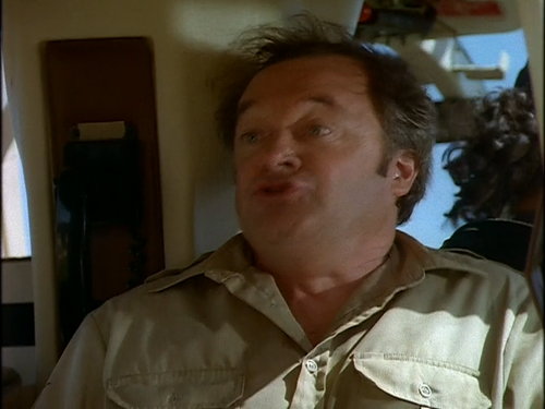 cap Treacherous.Beauties.1994.AMZN.WEB DL.DDP2.0.x264 ABM 00 03 33 04.png