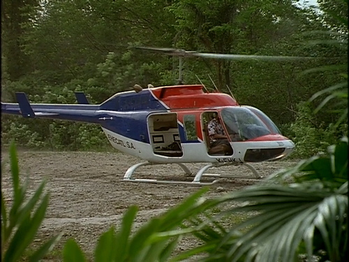 cap Treacherous.Beauties.1994.AMZN.WEB DL.DDP2.0.x264 ABM 00 02 29 03.png