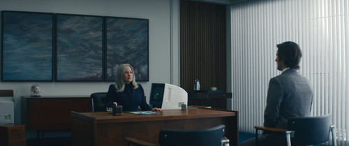 Severance.S01E01.Good.News.About.Hell.1080p.ATVP.WEB DL.EN.DD+5.1.x265.HEVC My.mkv snapshot 29.02 [2.jpg