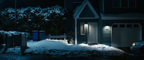 Severance.S01E01.Good.News.About.Hell.1080p.ATVP.WEB DL.EN.DD+5.1.x265.HEVC My.mkv snapshot 54.06 [2.jpg