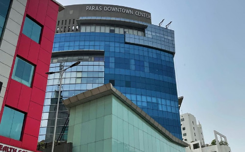 Strategic Location Awaits: Commercial Space for Rent in Paras Down Town, Gurgaon.jpg