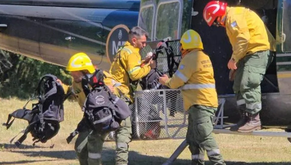 El incendio en Los Manzanos ya afectó más de 7.800 hectáreasEl incendio en Los Manzanos ya afectó más de 7.800 hectáreas