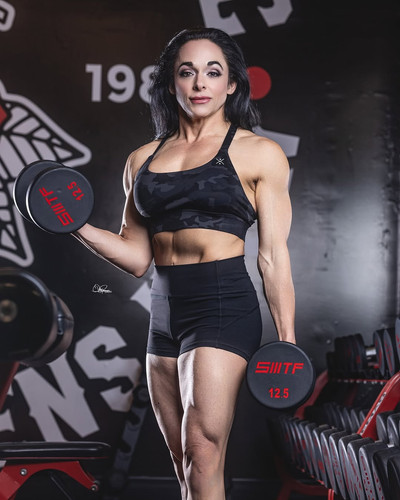 TIGHTSHORTS assrt203@ qmedia 