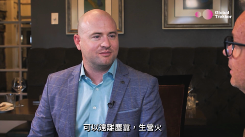 All.The.Food.In.All.The.World.S01E01.2020.1080p.Hami.WEB DL.H264.AAC HHWEB.mkv 20241118 032858.812.png