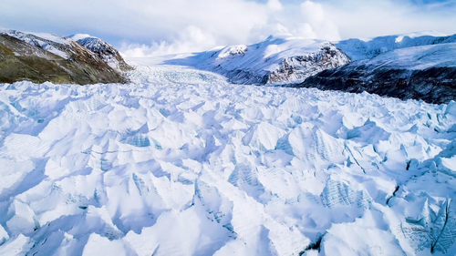 Solar.System.S01E01.2024.1080p.Hami.WEB DL.H264.AAC HHWEB.mkv 20241118 042632.464.png