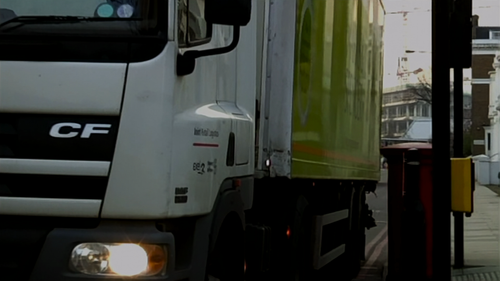 Long.Way.Down.S01E01.2007.2160p.ATVP.WEB DL.DD5.1.DV.H.265 HHWEB.mkv 20241118 041656.450.png