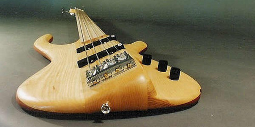 Little Guitar Works Torzal Twist Body 01.jpg