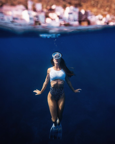 SUR DIVE380.@rutiorgana 😍 . Location Tenerife, Islas Canarias, España . @woj.dop 🩱 @aguita swimwear