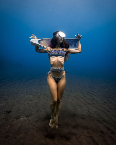 SUR DIVE380.@rutiorgana ~ Location Tenerife, Islas Canarias, España . @woj.dop 🩱 @aguita swimwear