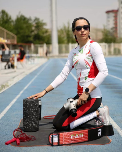 TIGHTSHORTS TRACK199iranian. من فَر هستم@farzanehfasihi1