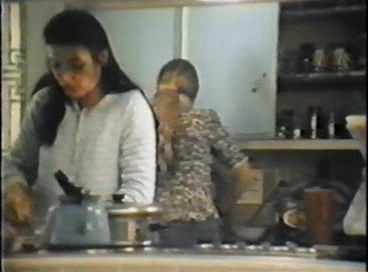 cap anamericanfamilyepisode1 00 21 42 04.png
