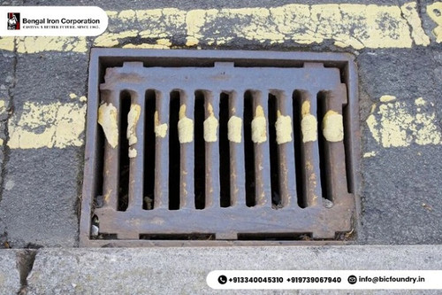 5 POTENTIAL USES OF CAST IRON CHAMBER COVER.jpg