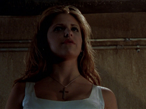 ariane179254 BTVS 1x12 ProphecyGirl 3457