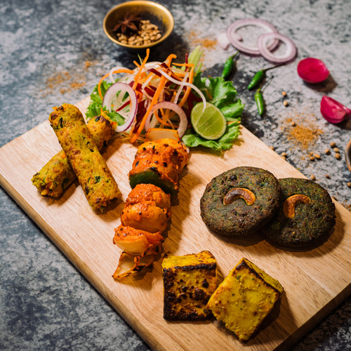 Restaurant Phnom Penh.jpg