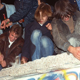 berlinwall2404