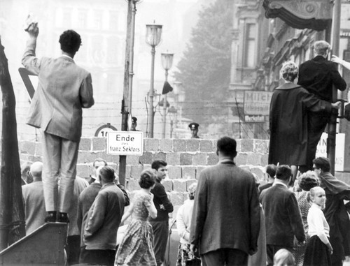 berlinwall2403.jpg