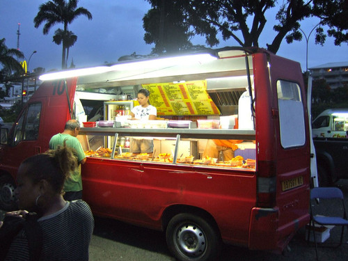 Chinese food truck in Nouméa, New Caledonia, 2011.jpg