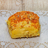 10403076 z pieca rodem Food buleczka z pieskami dyni 4x3