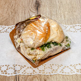 10403076 z pieca rodem Food bulka wloska z kurczakiem 1x1