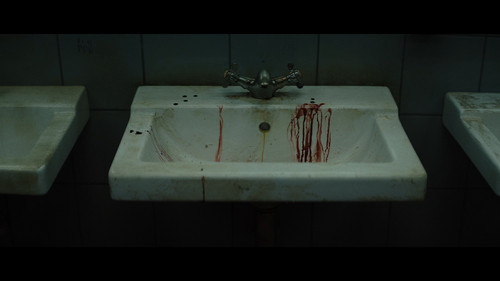 Hellraiser.2022.1080p.DSNP.WEB DL.CZ EN.DDP5.1.Atmos.H.264 FLUX.mkv snapshot 00.31.17 [2025.01.04 01.jpg