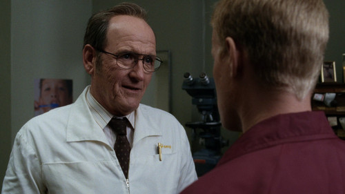 Olive.Kitteridge.S01E01.Pharmacy.1080p.BluRay.CZ EN.x265.HEVC My.mkv snapshot 01.01.35 [2025.01.04 1.jpg