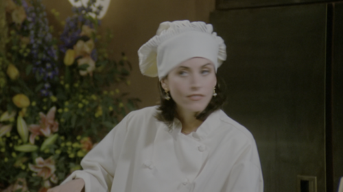 Friends.S01E01.The.One.Where.Monica.Gets.a.Roommate.2160p.MAX.WEB DL.DDP5.1.DV.HDR.H.265 FLUX.mkv.0:.png