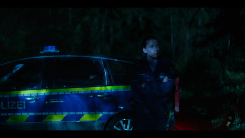 Dear.Child.S01E01.Hannah.1080p.NF.WEB DL.CZ DE.DD+5.1.H.264 LLL.mkv snapshot 32.23 [2024.12.10 23.00.jpg