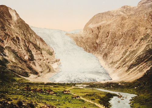 planets bend between us set 30(17).jpg