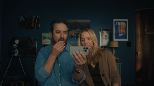 No.Good.Deed.S01E01.Open.House.1080p.NF.WEB DL.CZ EN.DD+5.1.x264 FLUX.mkv snapshot 01.06 [2024.12.12.jpg