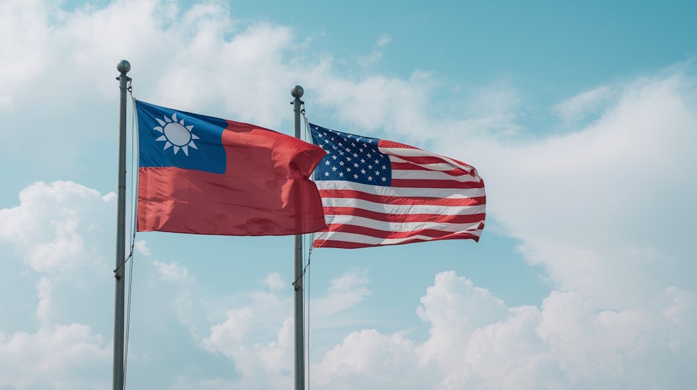 Taiwan and US Flags