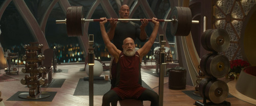 Red.One.2024.1080p.AMZN.WEB DL.CZ EN.DD+5.1.H.264 FLUX.mkv snapshot 00.17.08 [2024.12.12 11.28.38].jpg