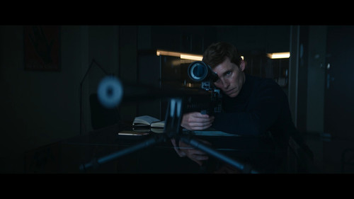 The.Day.of.the.Jackal.S01E01.1080p.AMZN.WEB DL.CZ EN.DD+5.1.x264 FLUX.mkv snapshot 13.14 [2024.12.13.jpg