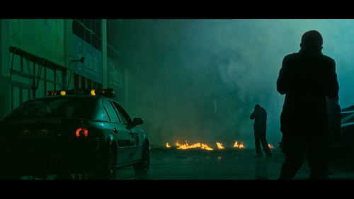 1992.2024.S01E01.Remember.Curro.1080p.NF.WEB DL.CZ ES.DD+5.1.x264 playWEB.mkv snapshot 01.00 [2024.1.jpg