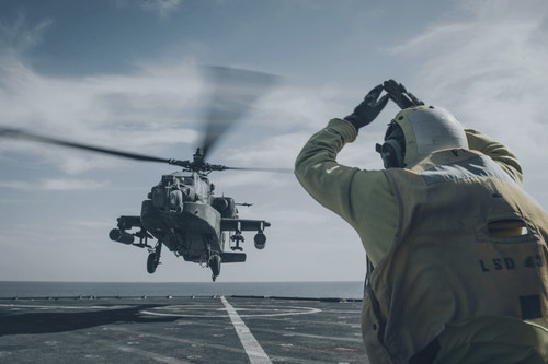 Helicopter.jpg