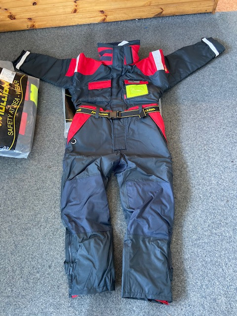 For Sale Mullion Climatec II 300D Aquafloat Superior Suit - RIBnet Forums