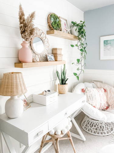 coastal theme bedroom beachy bedroom teen girl bedroom decor.jpg
