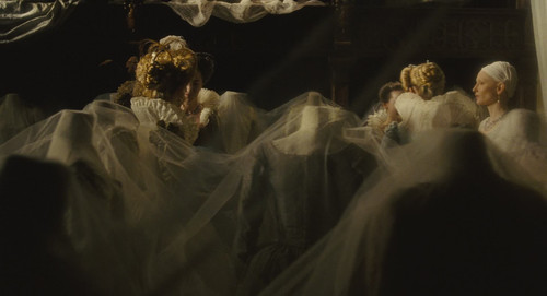 伊丽莎白2.黄金时代.Elizabeth.The.Golden.Age.2007.BluRay.1080p.x265.10bit.2Audio.DDP5.1.MNHD FRDS 02.jpg